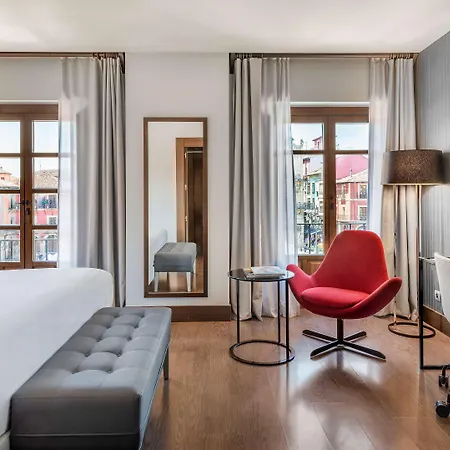 Nh Collection Plaza Mayor León