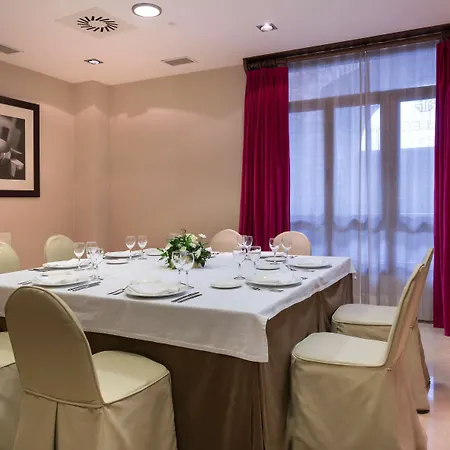 Nh Collection Plaza Mayor Hotel 4*