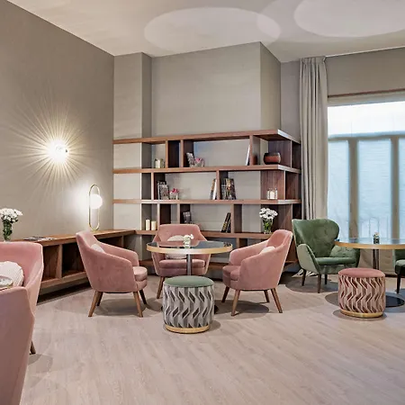 מלון Nh Collection Plaza Mayor 4*