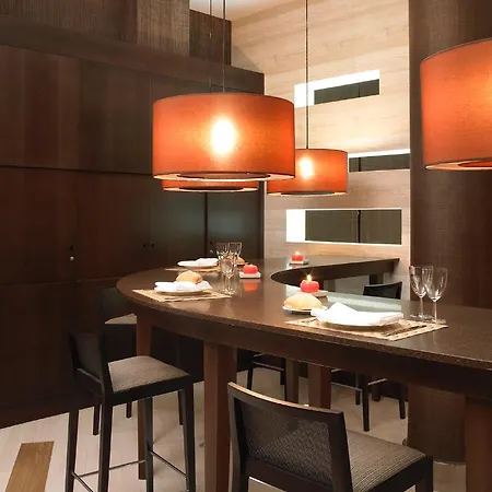 Nh Collection Plaza Mayor מלון 4*