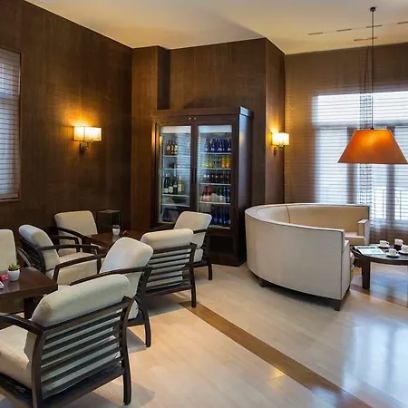 Hotell Nh Collection Plaza Mayor 4*