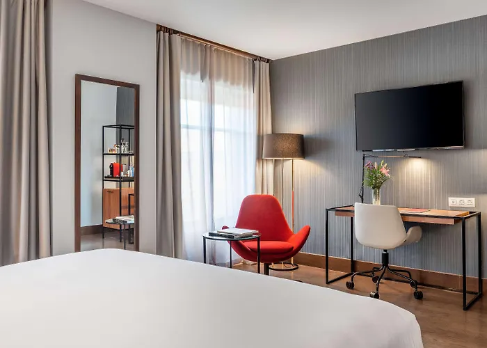 Nh Collection Plaza Mayor 4* Леон