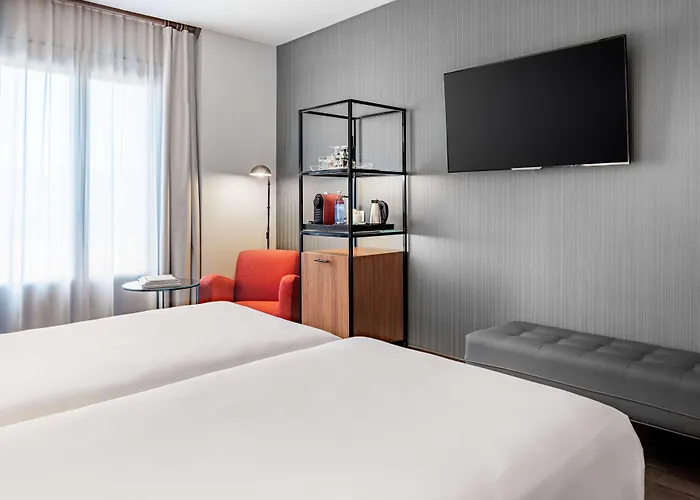 Nh Collection Plaza Mayor 호텔 4*