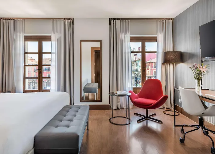 Nh コレクション プラサ マヨール レオン