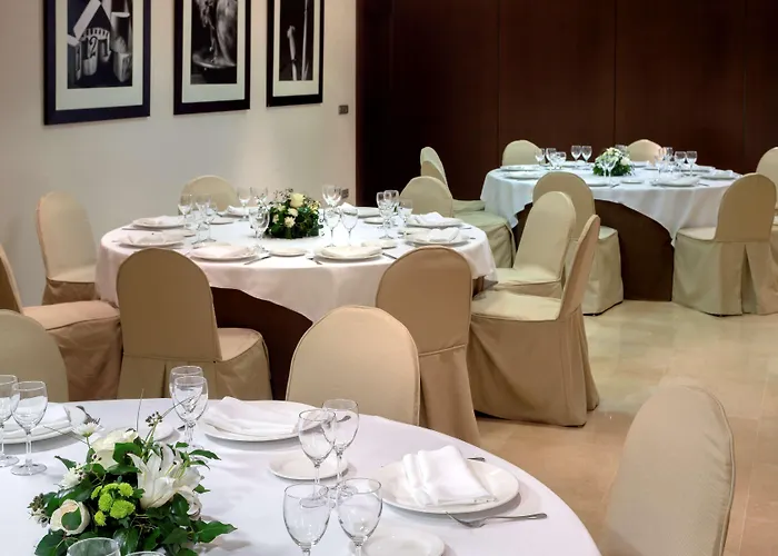 Nh コレクション プラサ マヨール ホテル レオン