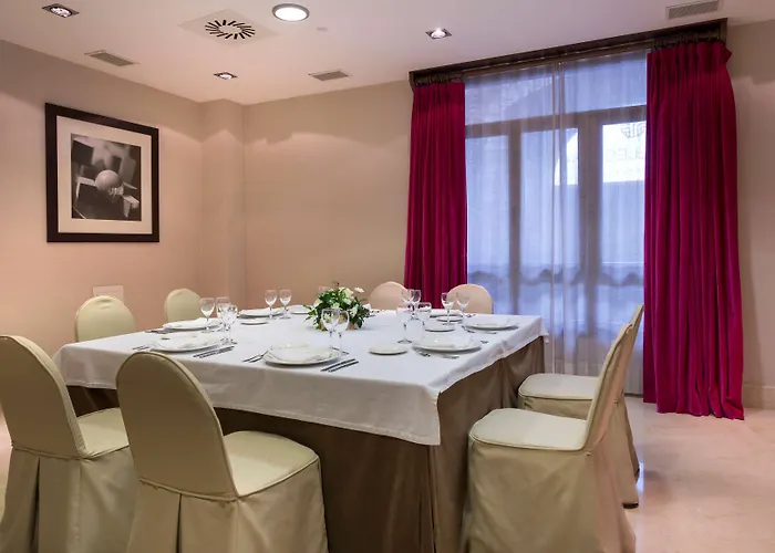 Nh Collection Plaza Mayor Отель 4*