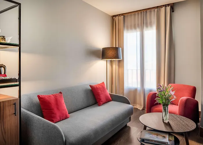 Nh Collection Plaza Mayor 4* Леон