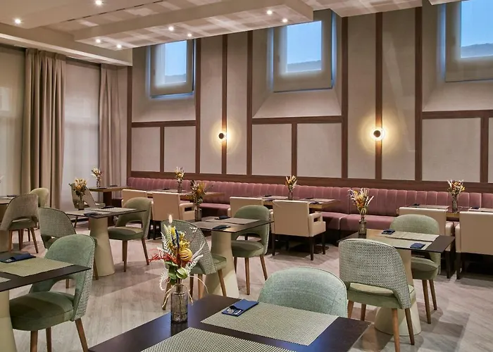 Nh Collection Plaza Mayor Отель 4*