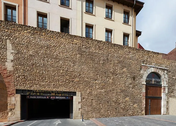 Nh Collection Plaza Mayor 4* Леон