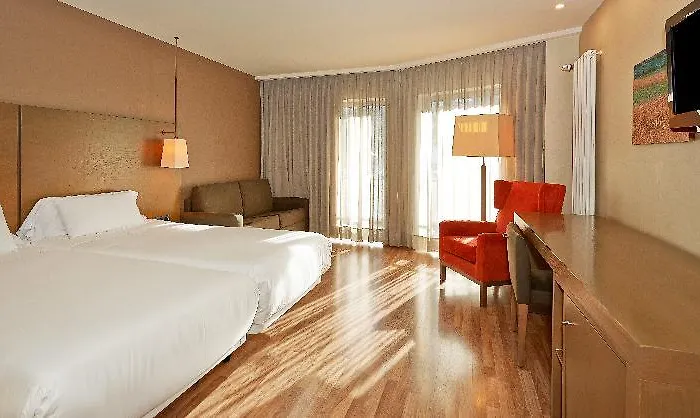 ホテル Nh コレクション プラサ マヨール レオン